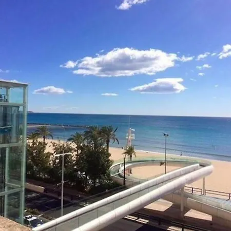 Lovely, New, Bright 3 Mins To 105 Sq Meters * Alicante